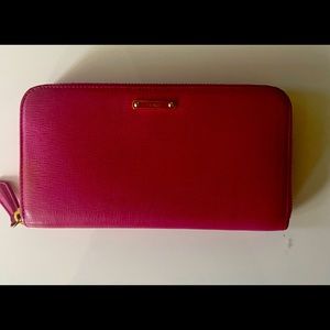 Authentic Fendi wallet